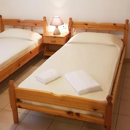 Nyaraló Ozias House Zenempisatika